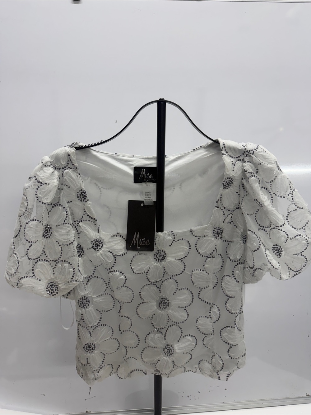 Muse White Floral Eyelet Puff-Sleeve Crop Top